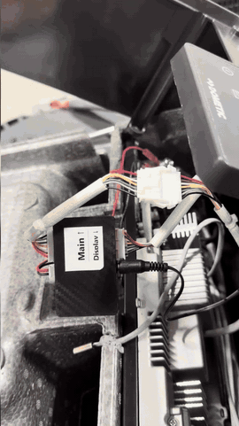 Checking the Main and Display connections on the installed chip